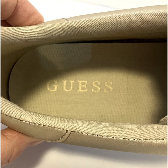 Guess Women’s Loven Sneakers, Gold w White Laceups, Quilted, Size 11 M, NWOT - Picture 9 of 10
